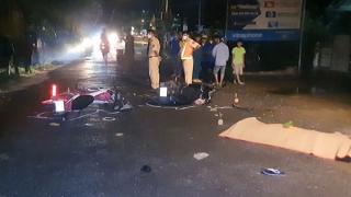 2 xe máy va chạm, 3 người thương vong