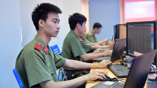 Cảnh báo tội phạm gia tăng trên không gian mạng