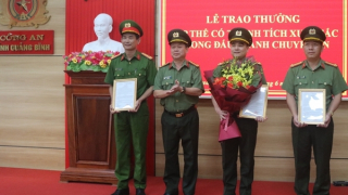 Trao thưởng các đơn vị phá chuyên án thu giữ 846 kg thuốc nổ