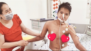 Tìm căn nguyên bệnh bé trai cứ ăn dầu mỡ là ói