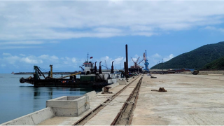 Hai dự án trọng điểm ở Vũng Áng chậm tiến độ nhiều năm