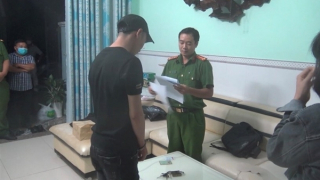 (Sốc) Chế thuốc tân dược giả quy mô lớn ngay trong nhà máy tân dược thật