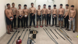 Truy xét nhanh 2 nhóm đối tượng dùng hung khí hỗn chiến trong đêm