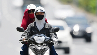 Cảnh báo mưa lũ ở miền Bắc; miền Trung nắng nóng trên 36 độ C