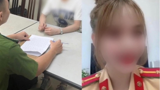 Chủ Salon tóc mặc trang phục CAND livestream trên Tiktok để câu view