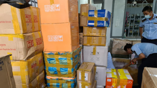 Xử phạt cơ sở kinh doanh sản phẩm mỹ phẩm không rõ nguồn gốc