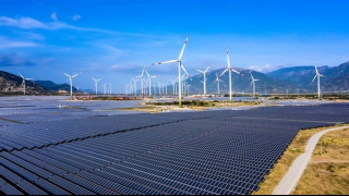 Cần 167 tỷ USD đầu tư hàng năm để "xanh hóa" hệ thống điện