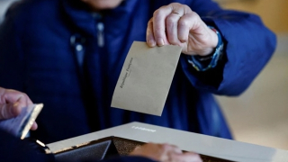 "Cú sốc" mới trên chính trường nước Pháp