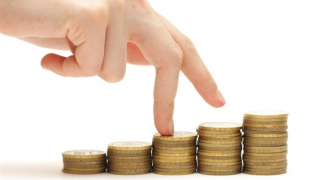 Lương bổng bỗng… lương lậu