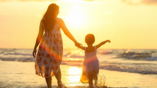 Giọt sữa trời tan thấm giữa thinh phiêu