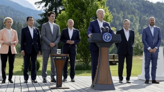 Mỹ huy động 200 tỷ USD đối đầu với "Vành đai và Con đường" của Trung Quốc