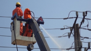 Truyền tải điện đảm bảo an toàn trong mùa nắng nóng