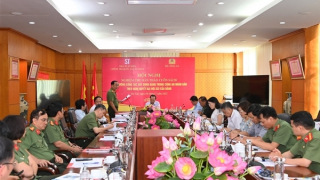 Nghiệm thu bản thảo cuốn sách về xây dựng Đảng trong CAND do Đại tướng Tô Lâm chủ biên