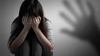 Bắt chủ quán hãm hại nữ sinh 15 tuổi