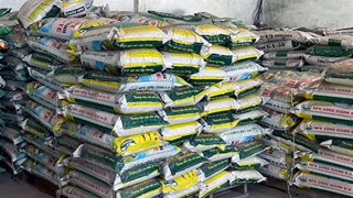 Phạt 3 hộ kinh doanh phân bón hơn 300 triệu đồng
