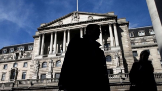 Cuộc đua lãi suất của các ngân hàng trung ương