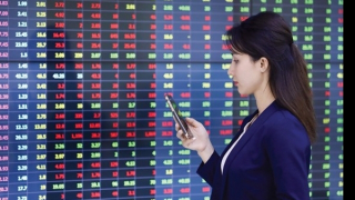 Giám sát, kịp thời phát hiện các giao dịch chứng khoán có dấu hiệu bất thường