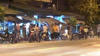 Xe máy đâm xe đẩy, 4 người thương vong