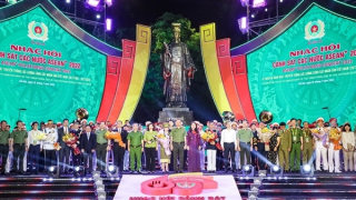 Đại tiệc âm nhạc của tình đoàn kết, hữu nghị, vì hòa bình và thịnh vượng