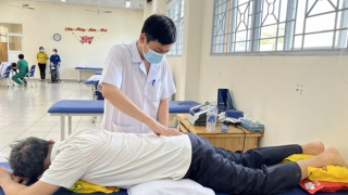 Không được sử dụng các gói xét nghiệm giống nhau cho mọi bệnh nhân khám hậu COVID-19