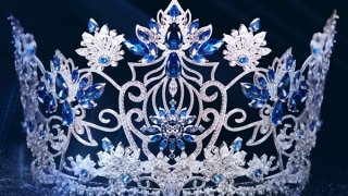 Vương miện Hoa hậu Thế giới Việt Nam kết hợp 4.528 viên đá thượng hạng