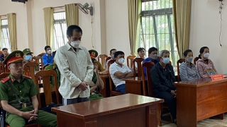 Tử hình kẻ làm thuê giết người, cướp tài sản