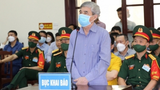 Trùm buôn lậu xăng chi rất nhiều tiền để hối lộ và ngoại giao