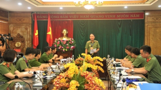 Thứ trưởng Trần Quốc Tỏ kiểm tra công tác tổ chức Kỳ thi đánh giá tuyển sinh CAND