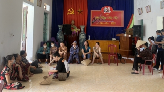 Ngậm trái đắng vì chơi… hụi