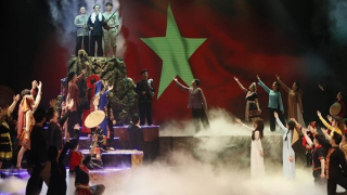 Sân khấu sôi động cùng nhạc kịch