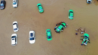 Choáng với cảnh "biển nước" hậu mưa lũ ở Trung Quốc