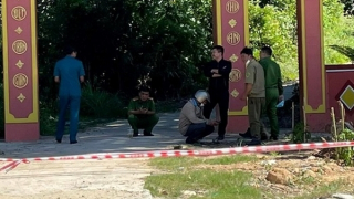 Bố cùng con trai 10 tuổi chết cháy trong nghĩa trang