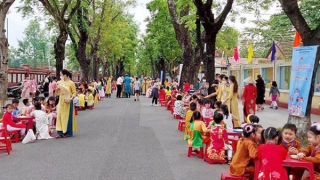 Giáo dục văn hóa Huế cho học sinh trong bối cảnh hội nhập