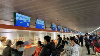 Tạm dừng triển khai dịch vụ ưu tiên làm thủ tục hàng không tại sân bay