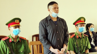 Lãnh 15 năm tù vì tự đốt nhà mình, làm cháy sang 3 nhà hàng xóm