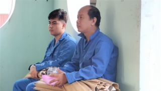 Vượt gần 600 km triệt phá “xưởng” sản xuất giấy tờ giả