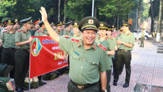 Sinh viên an ninh "3 cùng” với dân trong chiến dịch Mùa hè xanh