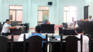 Tòa buộc Chủ tịch TP Nha Trang giải quyết khiếu nại của người khởi kiện hành chính