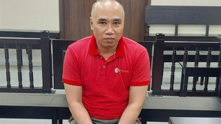 Bán cồn pha chế rượu gây tử vong 3 người, lĩnh 17 năm tù