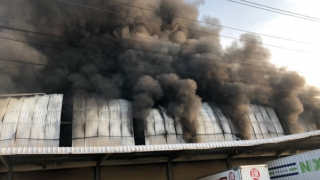 Khống chế đám cháy lớn tại công ty vận tải hàng hóa