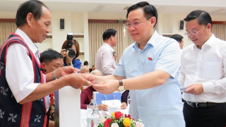 Tổ quốc đời đời nhớ ơn các Anh hùng, Liệt sĩ, người có công