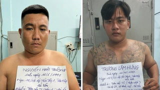 Đã bắt được 2 đối tượng xông vào sân nhà dân bắn trộm chó