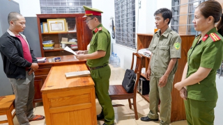 Khởi tố cặp vợ chồng hành hạ con ở Bình Phước