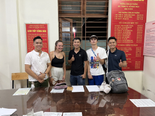 Du khách nước ngoài viết thư cảm ơn Công an