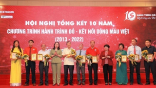 Hàng triệu người tham gia "Hành trình Đỏ", trở thành hoạt động xã hội nhân văn