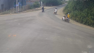 Truy chặn, bắt giữ hai nhóm thanh niên hỗn chiến bằng hung khí