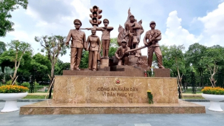 Tổ quốc mãi khắc ghi sự hy sinh anh dũng của các anh