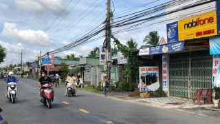 Truy bắt hung thủ đâm chết một thanh niên trước cửa hàng điện thoại