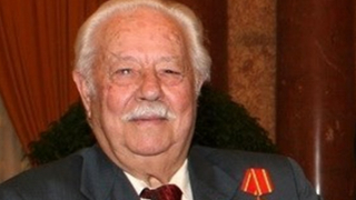 Chuyển tro cốt Anh hùng Kostas Sarantidis - Nguyễn Văn Lập về nước