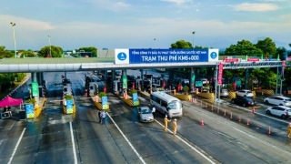 Thu phí không dừng trên đường cao tốc: Lỗi từ hệ thống phần mềm đến lỗi “quên” của chủ xe